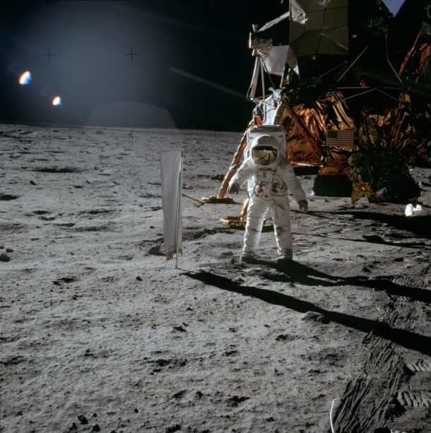 Mission Apollo 11 A La Conquete De La Lune Cite Des Telecoms