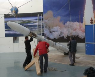 Enlèvement de la fusée Ariane IV